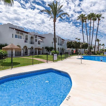 נרחה Renovated Apartment On Beachside With Pool מראה חיצוני תמונה
