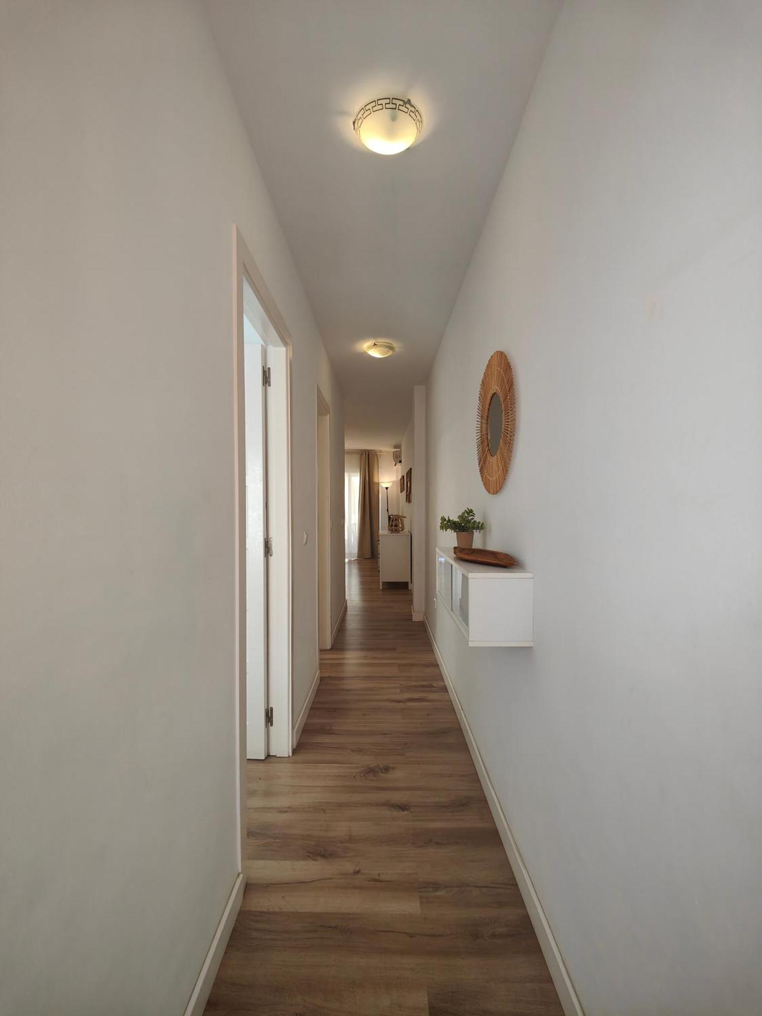 נרחה Renovated Apartment On Beachside With Pool מראה חיצוני תמונה